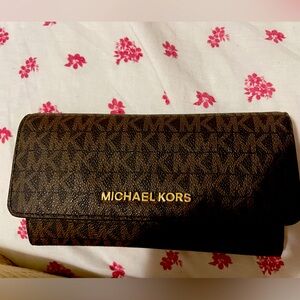 Michael Kors wallet